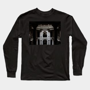 Peep Long Sleeve T-Shirt